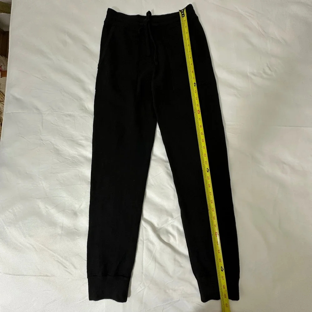 GAP Womens Pants M Black Merino Wool Blend Knit Joggers Warm Cozy Soft Girl Lux